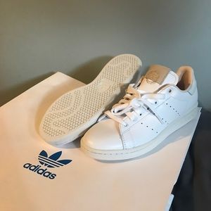 NEW W TAGS ADIDAS Stan Smith women sneakers US 7.5
